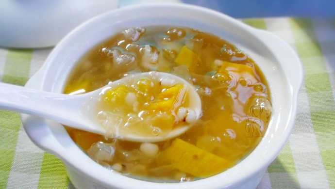 银耳薏米红薯糖水