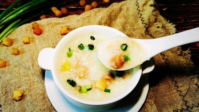 瑶柱（干贝）瘦肉粥