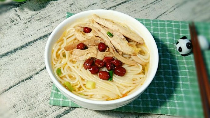 香辣鸡丝挂面