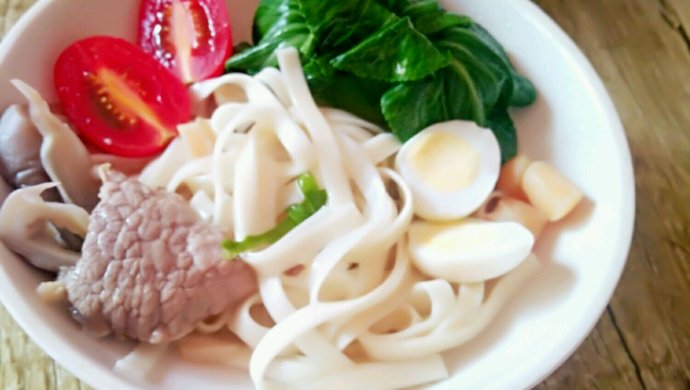 菌菇青菜清汤挂面