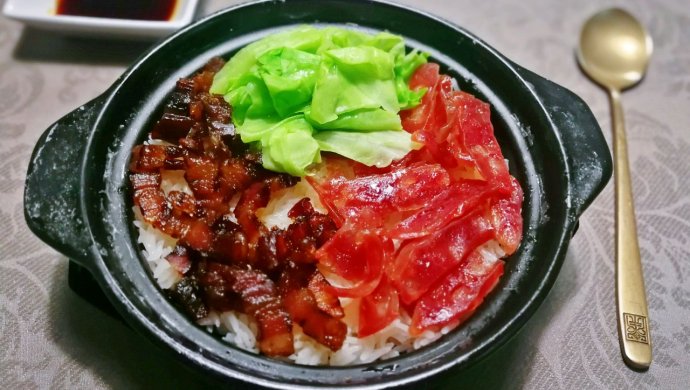 腊味煲仔饭