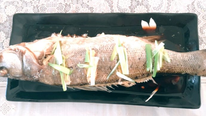 清蒸鲈鱼