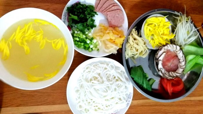 云南过桥米线