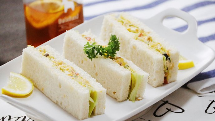 尼斯轻食三文治