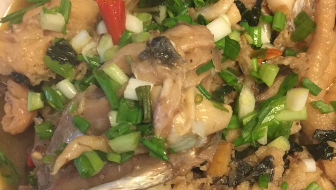 花鲢炖鸡爪