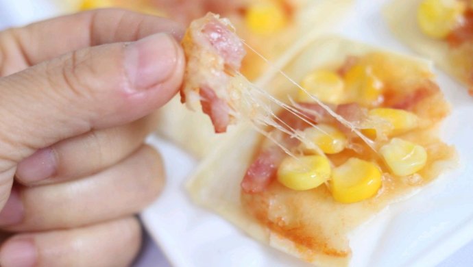 馄饨皮版快手迷你小披萨～一口一个真过瘾