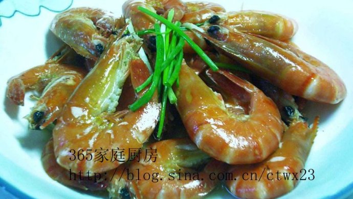 白煮草虾