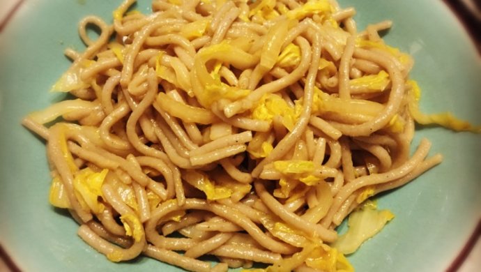 白菜拌高粱面条