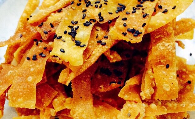 油炸甜酥馄饨皮
