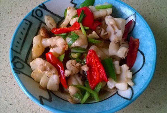青红椒炒墨鱼