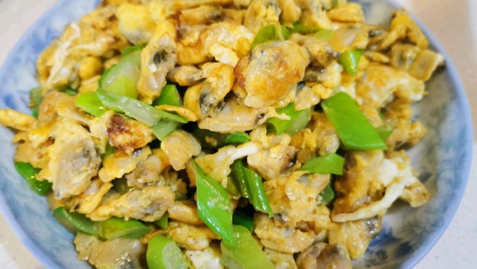 蚬子肉炒鸡蛋
