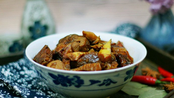 春笋青鱼红烧肉