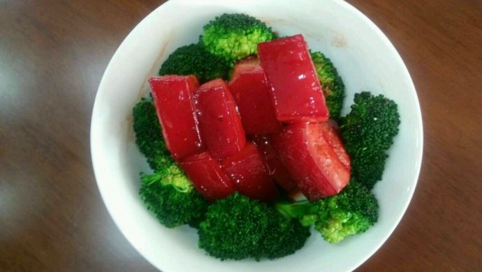 红曲米烧肉