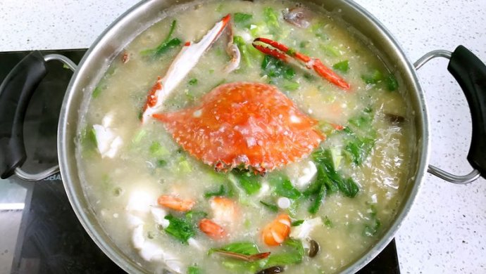 白蟹鲜虾鲜贝海鲜粥