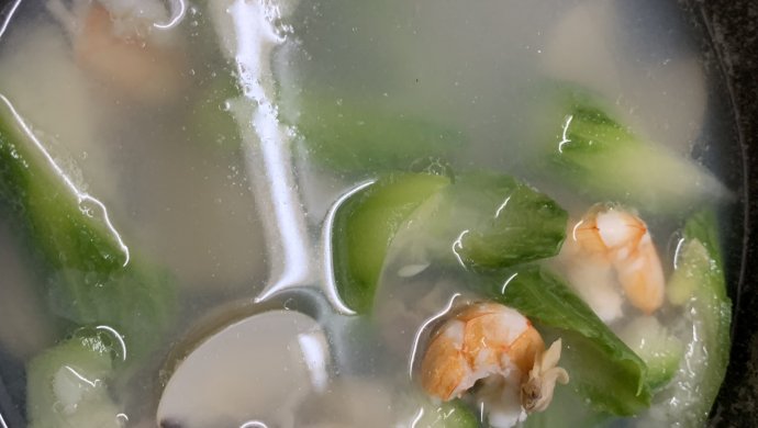白贝海虾丝瓜汤