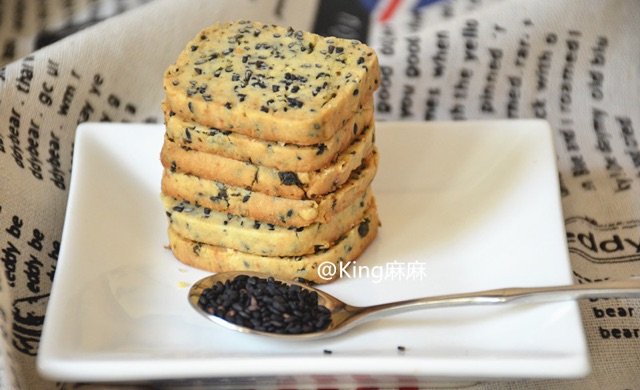【黑芝麻海苔饼干】―别样的风味