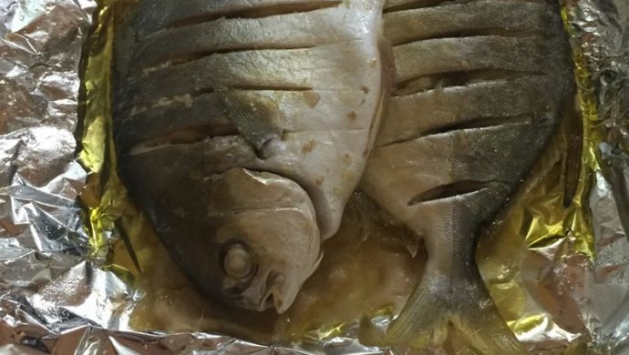 烤鲳鳊鱼