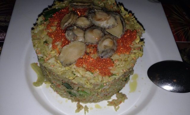 简单美味海鲜炒饭之:鲍鱼蟹子炒饭
