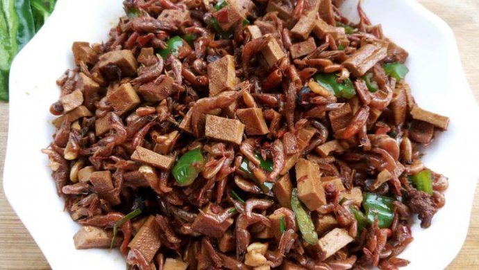 干虾烧香干