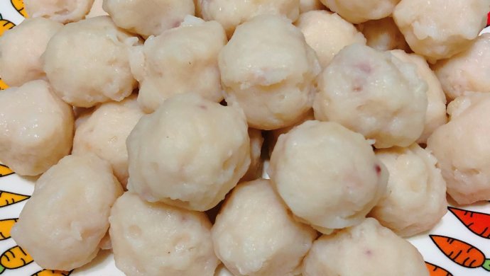 鱿鱼鱼丸
