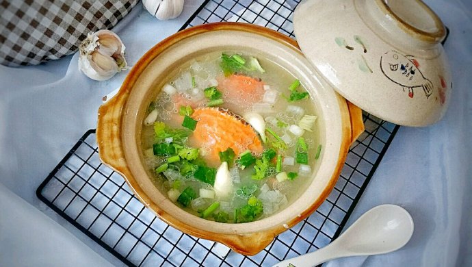 捞只蟹子做汤喝