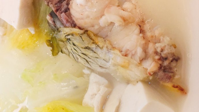 豆腐鱼尾汤