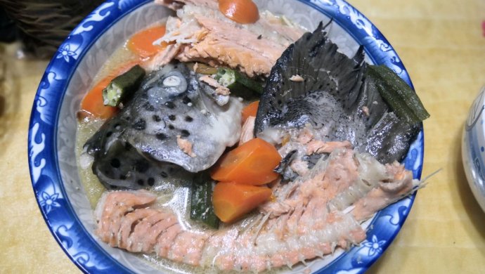 三文鱼头汤