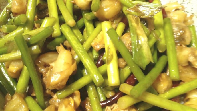 螺肉炒蒜薹