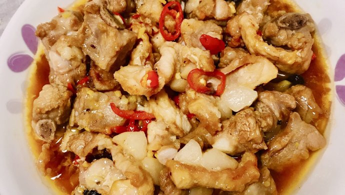 鳄鱼肉蒸排骨