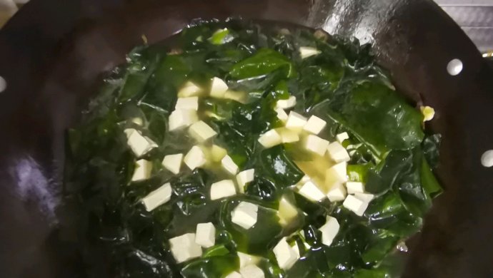 韩式海带豆腐汤