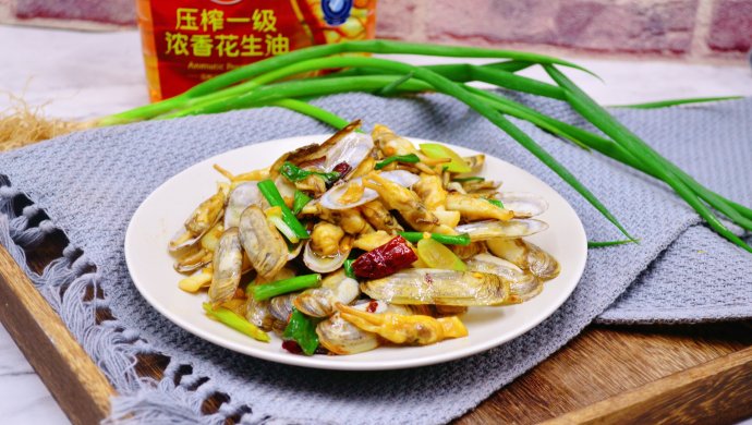 金牌葱姜巧烹蛏