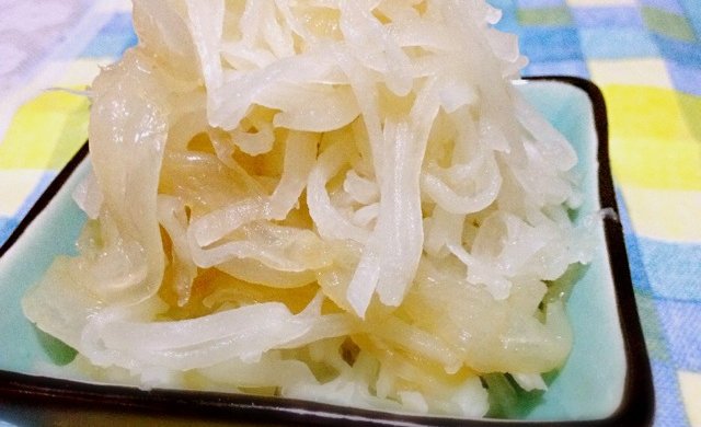 福州官府菜―萝卜丝拌海蜇