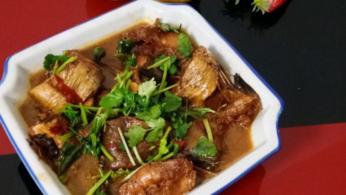 红烧无头鱼