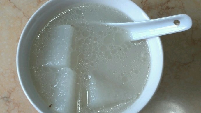 白萝卜马蹄鲩鱼尾汤