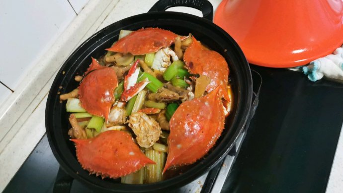 膏蟹鸡爪煲