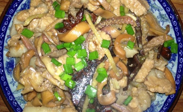 肉烧鱿鱼干
