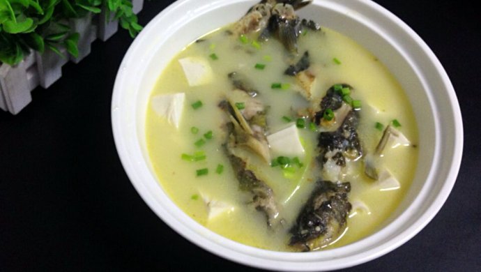 黄骨鱼豆腐汤
