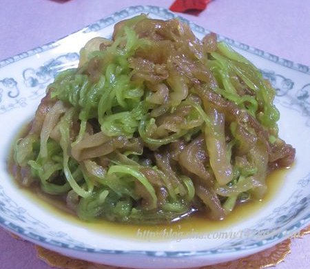 凉拌海蜇