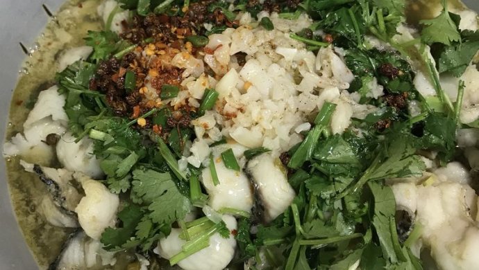 美味酸菜黑鱼片