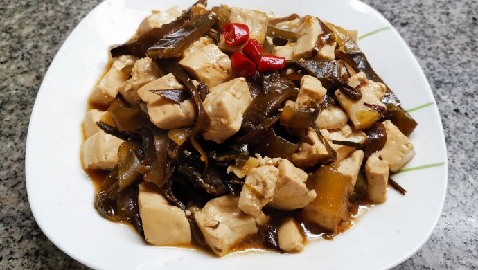 海带炖豆腐