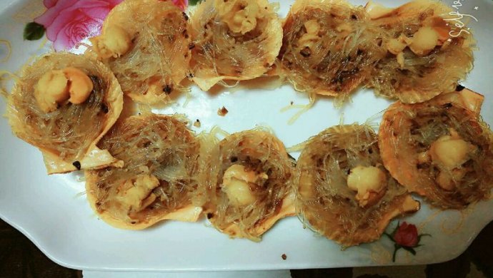 蒸蒜蓉粉丝黄金贝