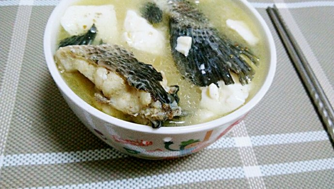 黑鱼豆腐汤