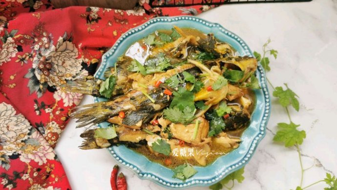 昂刺鱼炖豆腐