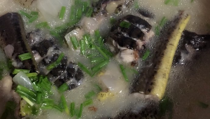 黄鳝煲