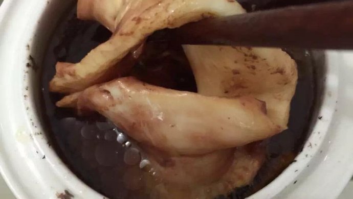 花胶冬草花炖瘦肉