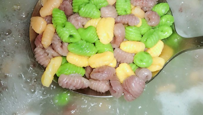 五彩牛肉海螺面