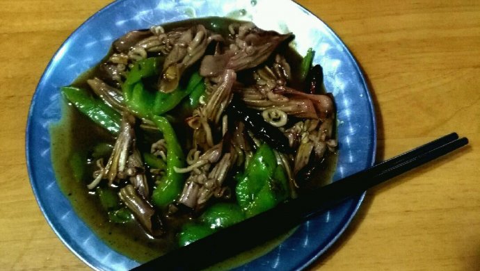 青椒鱿鱼翅