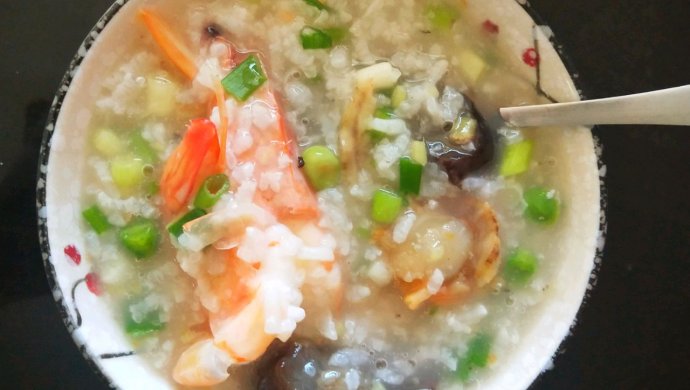 海参鲜虾扇贝粥