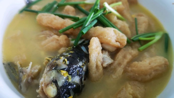 万焐皆可豆腐果之黄骨鱼炖武穴豆腐果