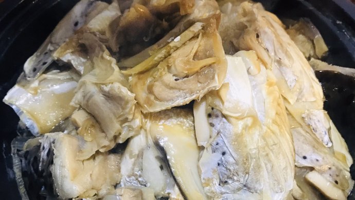 中餐厅 干锅三文鱼头 塔吉锅